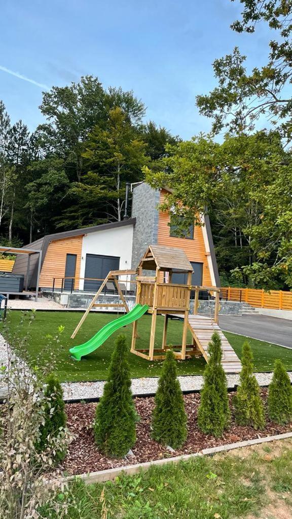Oak House Villa Brusane Exterior photo