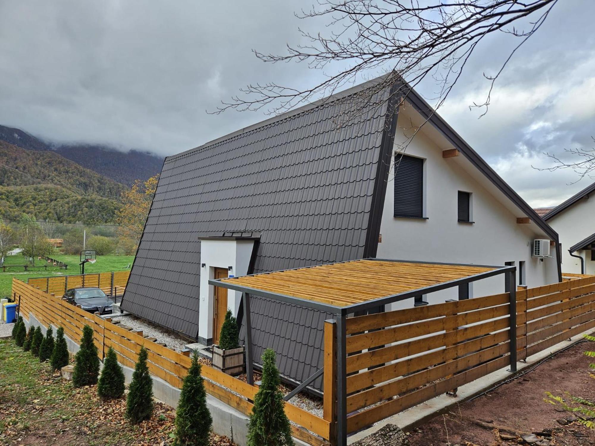 Oak House Villa Brusane Exterior photo