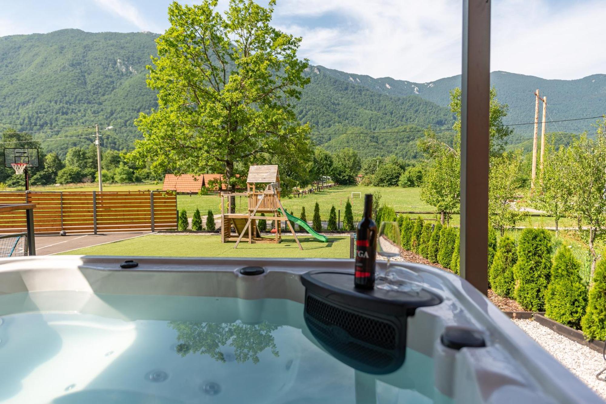 Oak House Villa Brusane Exterior photo